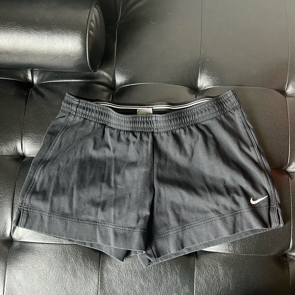 Nike Performance Black Shorts Size Medium